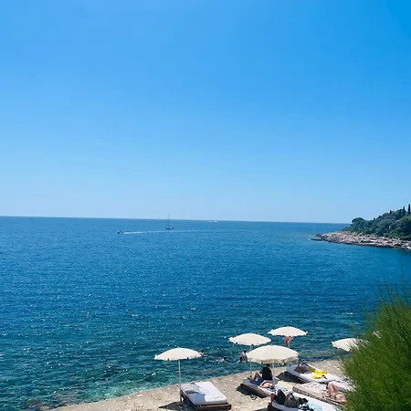 A Pearl In Heart Of * Pula