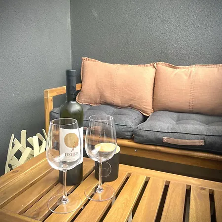 A Pearl In Heart Of Apartamento *